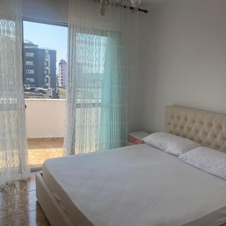 Center Of Shkodra Apartment Bagian luar foto