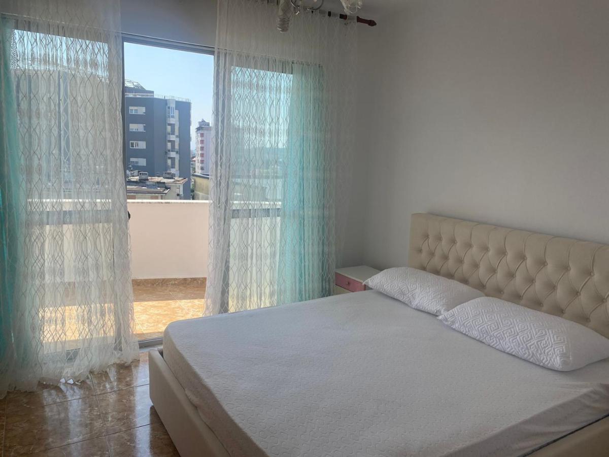 Center Of Shkodra Apartment Bagian luar foto
