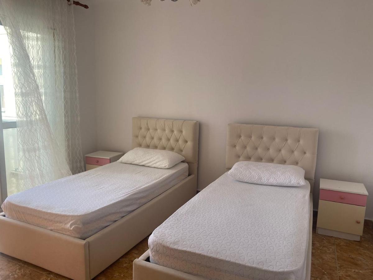 Center Of Shkodra Apartment Bagian luar foto